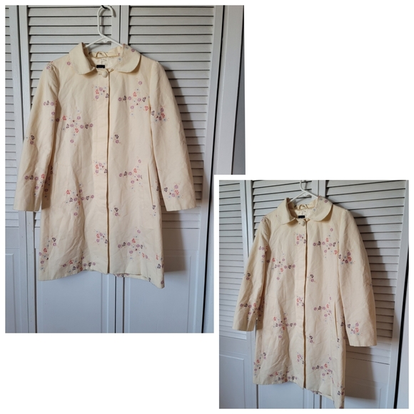 GAP Jackets & Blazers - GAP Floral Embroidered Jacket, Size M